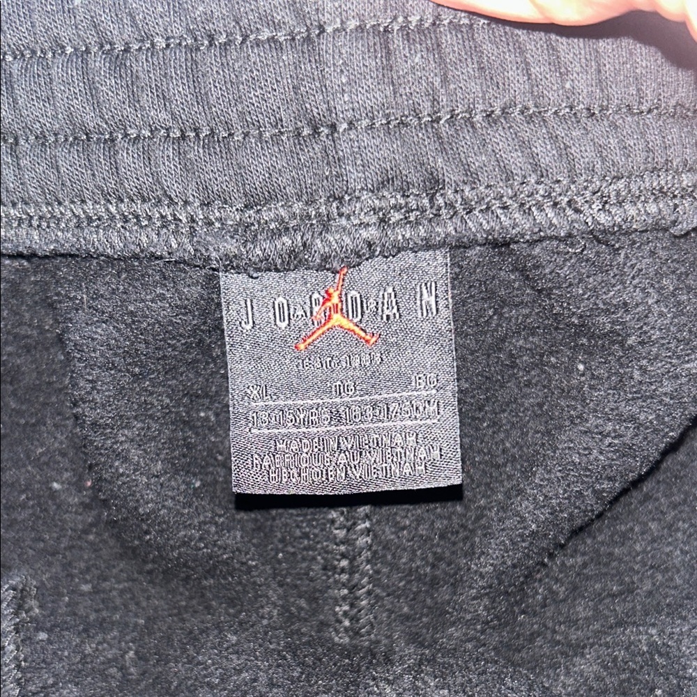 Jordan Kids Black Joggers with Logo - Picture 2 of 9